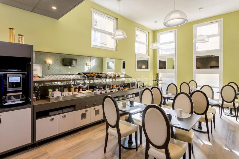 Studio - 48 m² - 1 pièce