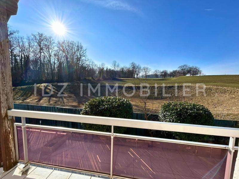 Villa - 221 m² - 6 pièces