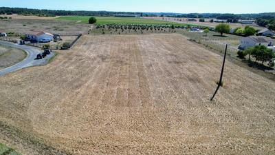 Terrain - 10 068 m²