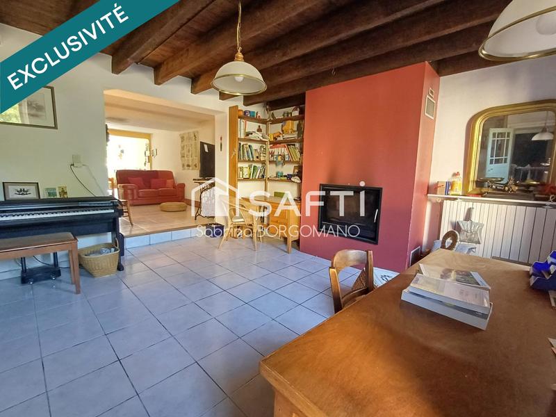 Maison - 220 m² - 7 pièces