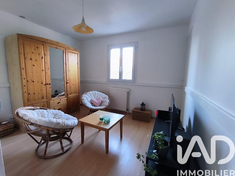 Maison - 162 m² - 8 pièces