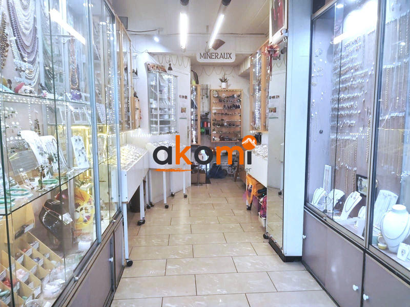 Fonds de commerce - Magasins - 25 m²