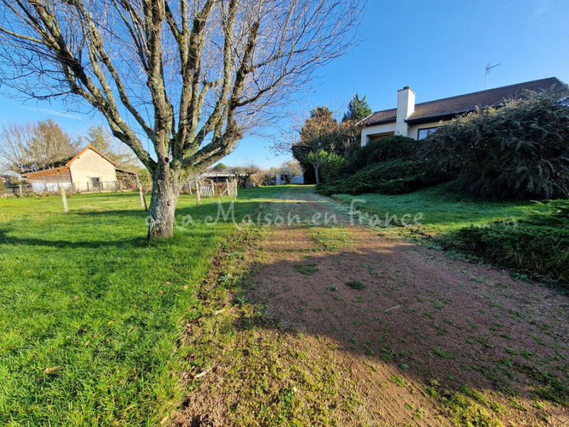 Maison - 107 m² - 5 pièces