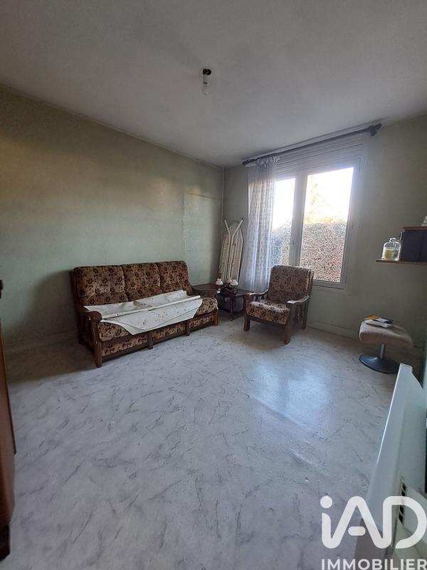 Maison - 97 m² - 5 pièces