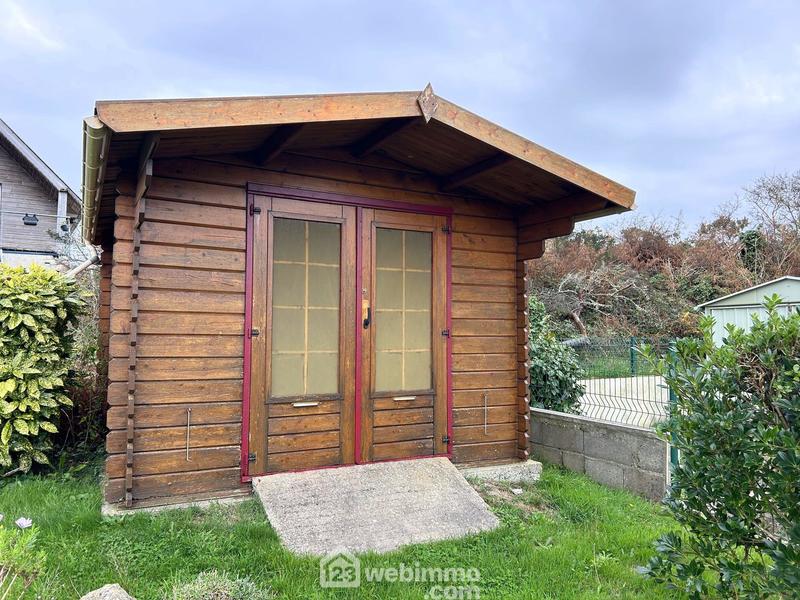 Maison - 95 m² - 5 pièces