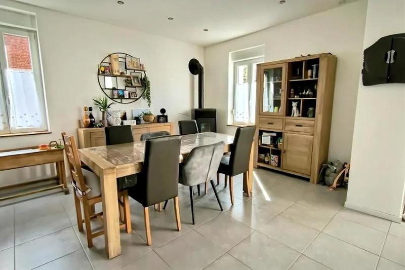 Maison - 193 m² - 7 pièces