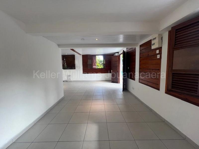 Bureau - 70 m² - 2 pièces