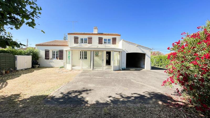 Maison - 106 m² - 5 pièces