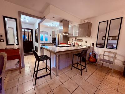 Maison - 86 m² - 4 pièces