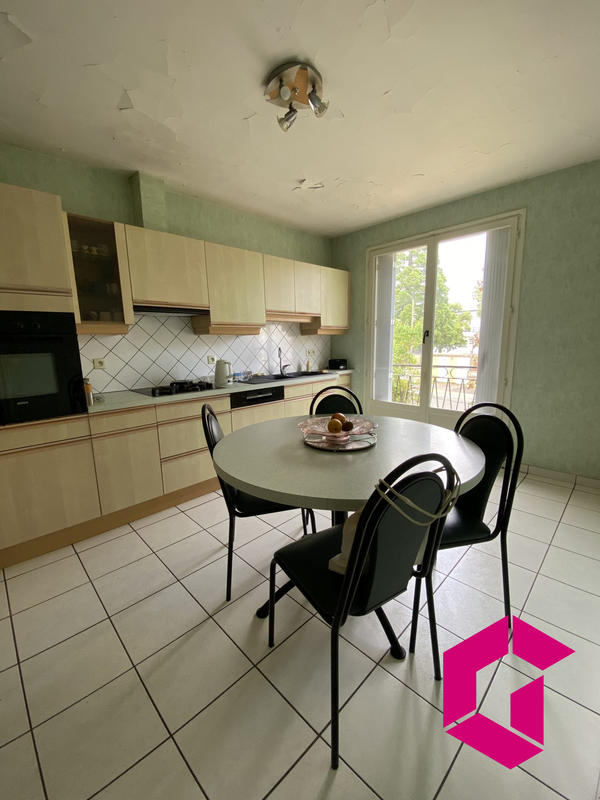 Maison - 105 m² - 5 pièces