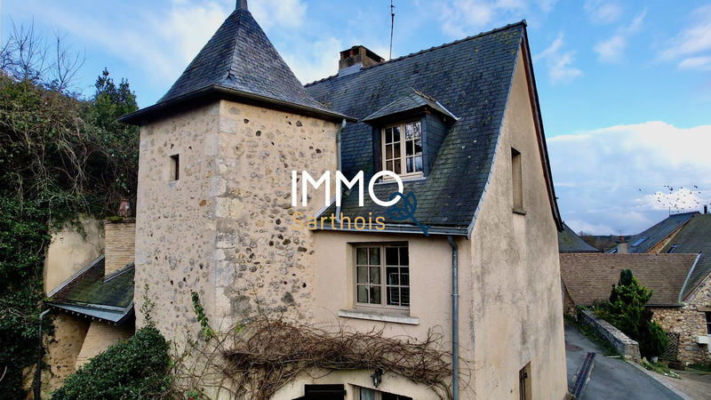 Maison traditionnelle - 87 m² - 4 pièces