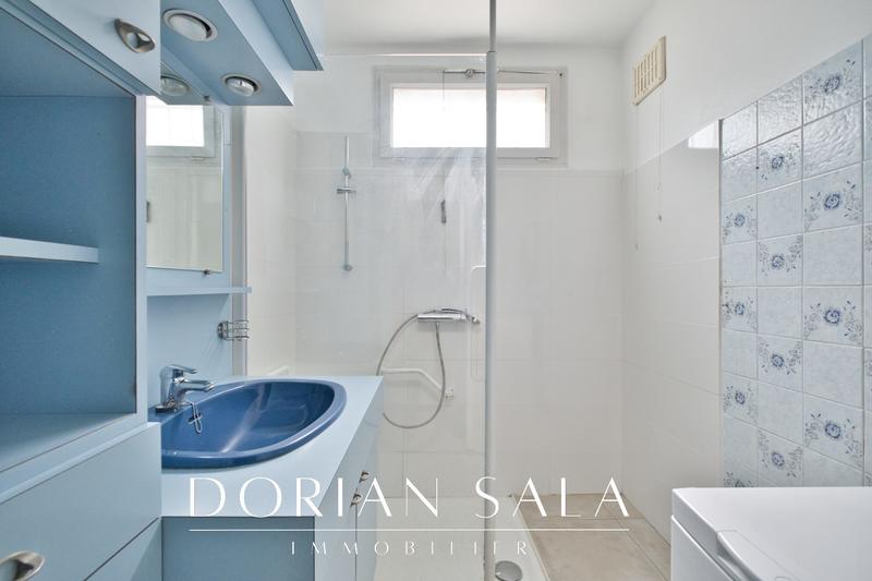 Appartement - 82 m² - 4 pièces