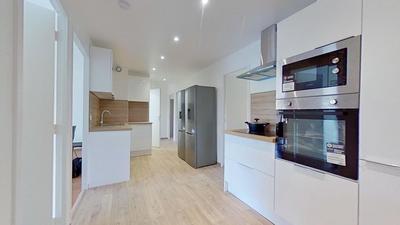 Chambre - 10 m² - 6 pièces