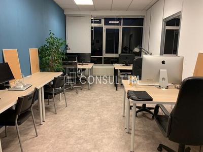 Bureau - 1 557 m²