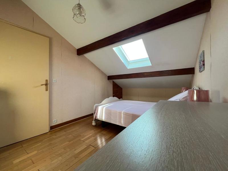 Maison - 105 m² - 6 pièces