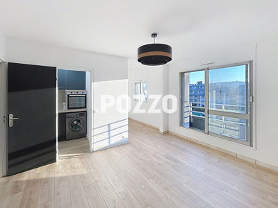 Appartement - 43 m² - 3 pièces