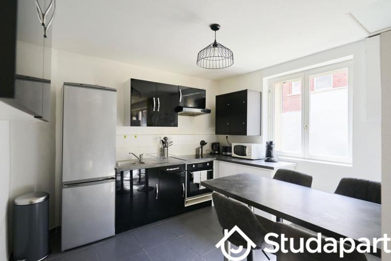 Chambre - 14 m² - 1 pièce