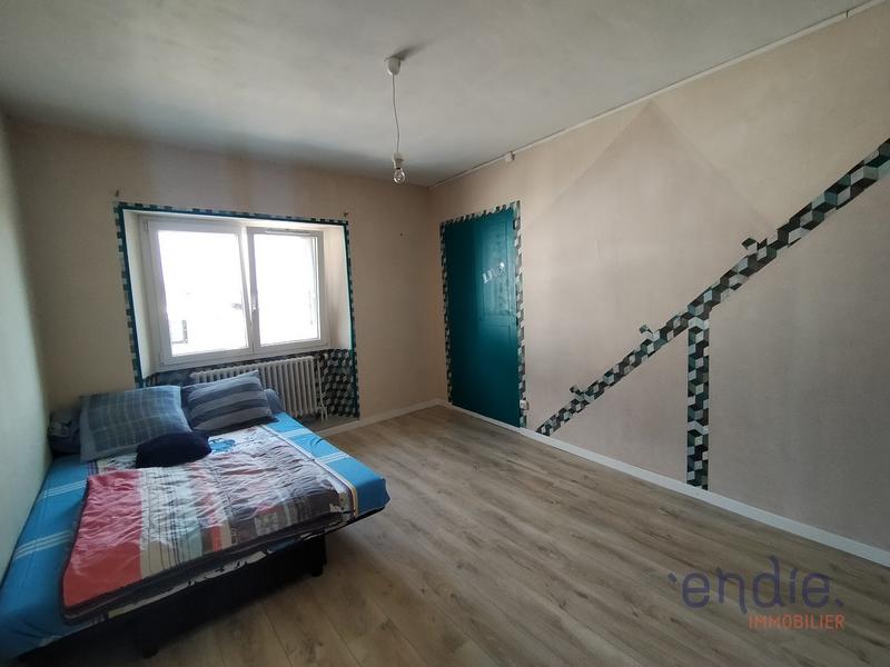 Maison - 145 m² - 7 pièces