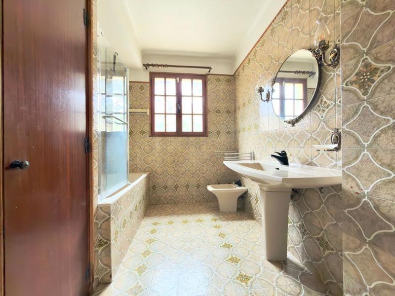 Propriété - 145 m² - 7 pièces