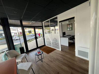 Local commercial - 66 m²