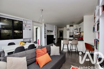 Appartement - 80 m² - 4 pièces