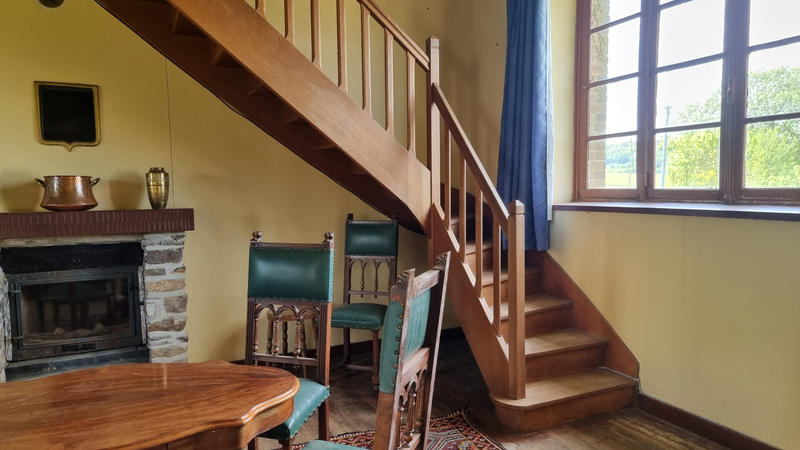 Maison - 198 m² - 14 pièces