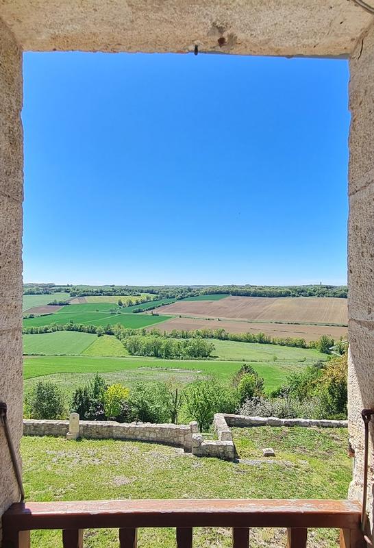 Maison - 190 m² - 6 pièces