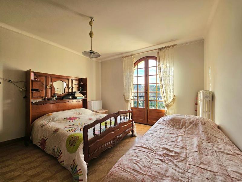 Maison - 170 m² - 7 pièces