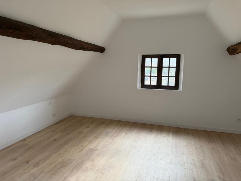 Maison ancienne - 107 m² - 10 pièces