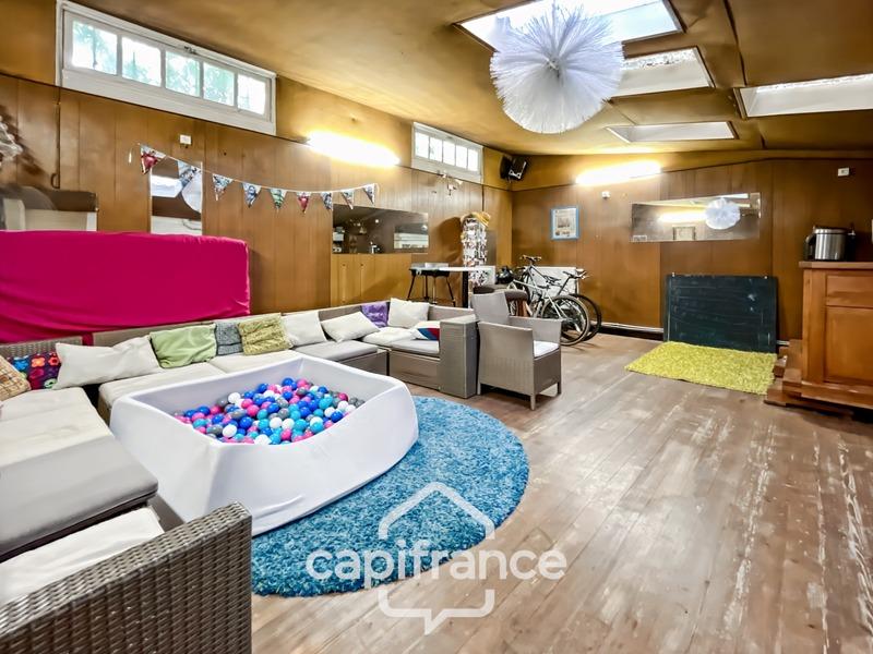 Maison - 110 m² - 6 pièces