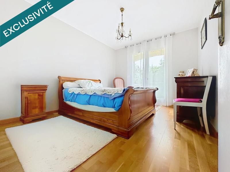 Maison - 161 m² - 5 pièces