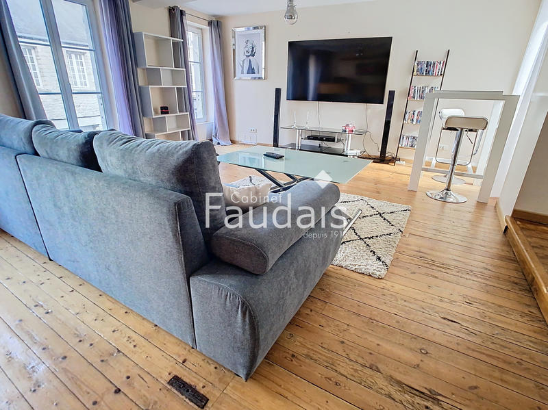 Immeuble - 110 m² - 4 pièces