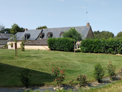 Maison - 300 m² - 12 pièces