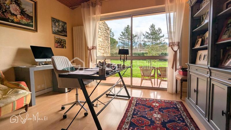 Maison d'architecte - 220 m² - 7 pièces