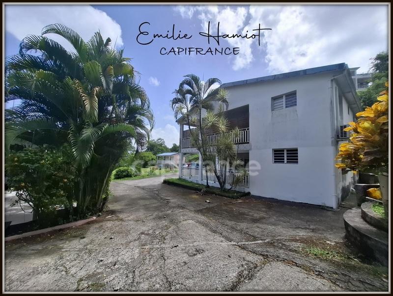 Immeuble - 334 m² - 17 pièces