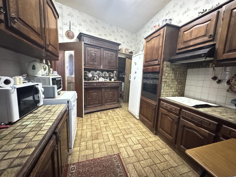 Maison ancienne - 194 m² - 5 pièces