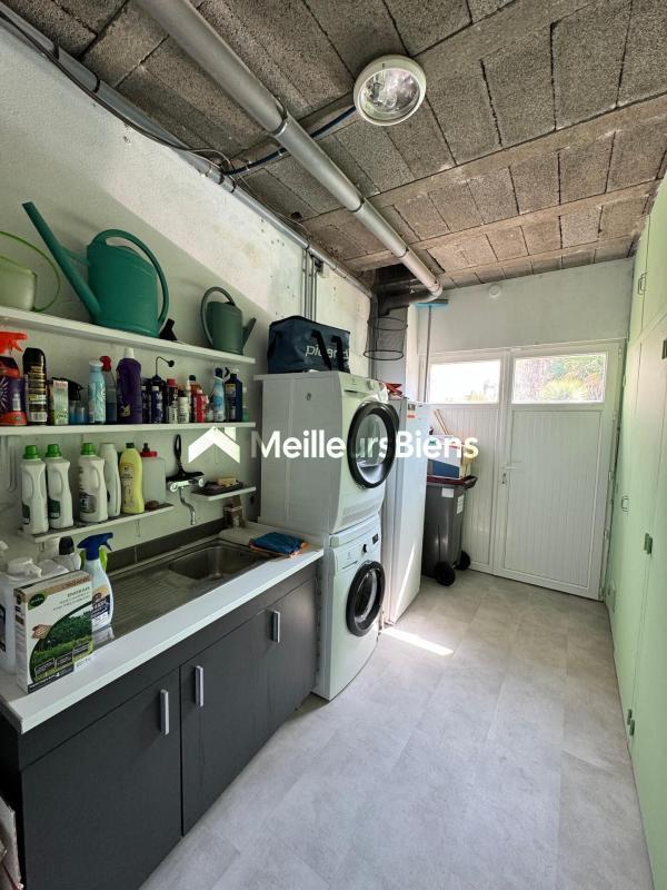 Maison - 167 m² - 7 pièces