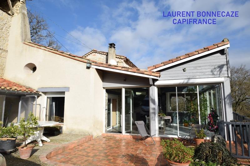 Maison - 199 m² - 7 pièces