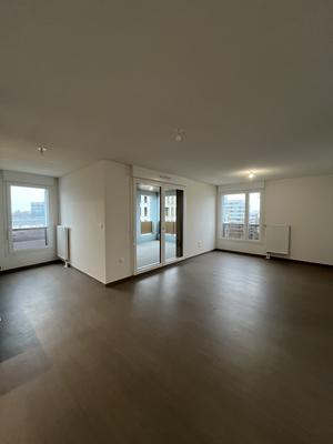 Appartement - 128 m² - 5 pièces