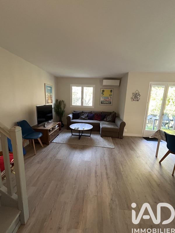 Maison - 91 m² - 5 pièces