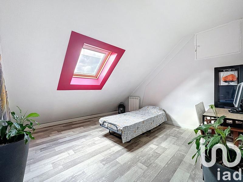 Maison - 92 m² - 6 pièces