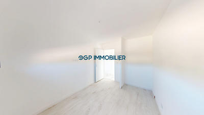 Maison traditionnelle - 120 m² - 5 pièces