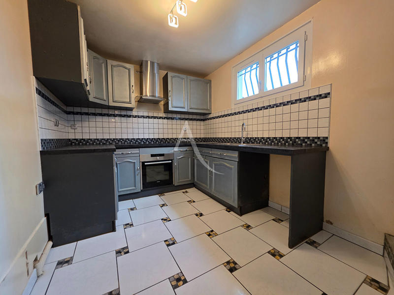 Maison - 79 m² - 4 pièces