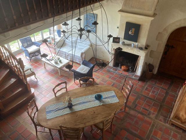 Propriété - 473 m² - 15 pièces