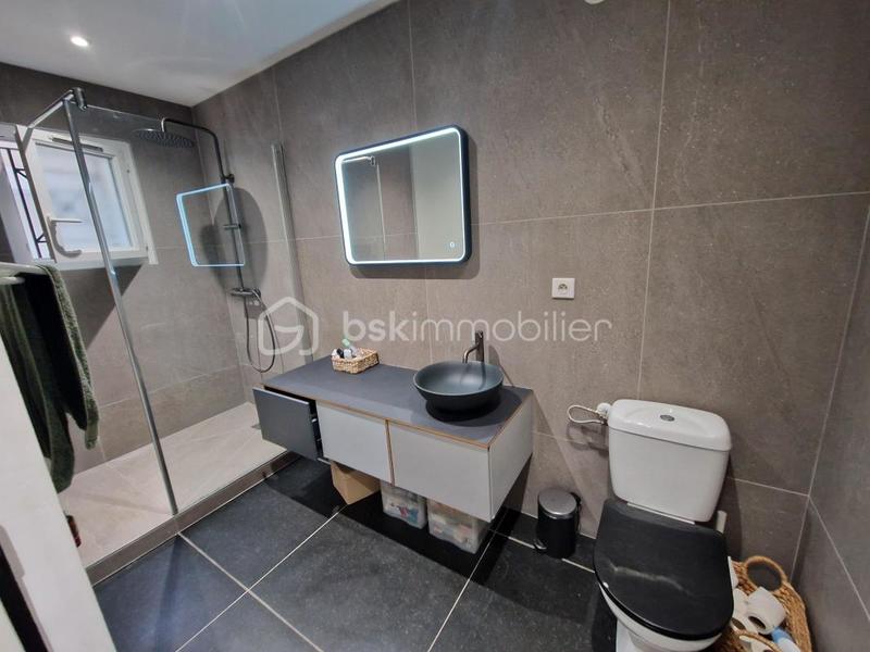 Villa - 147 m² - 6 pièces