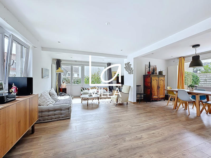 Maison - 91 m² - 4 pièces