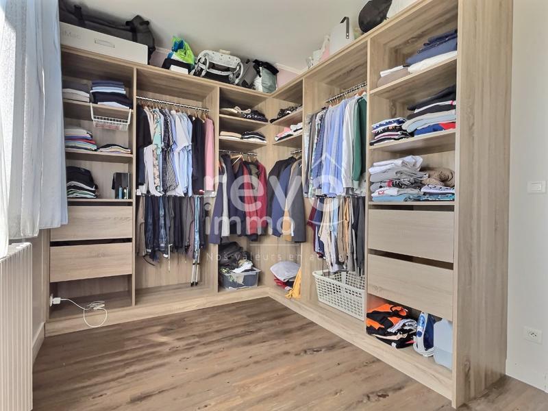 Maison - 188 m² - 6 pièces