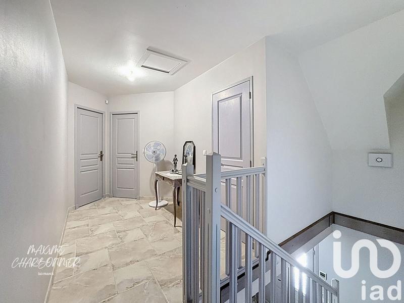 Maison - 186 m² - 8 pièces