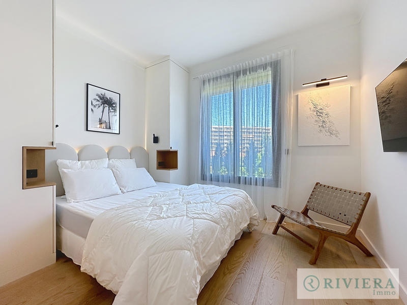 Appartement - 100 m² - 4 pièces