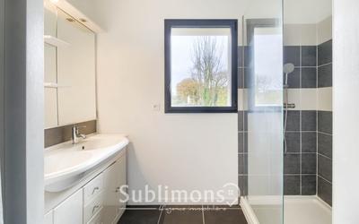 Maison - 111 m² - 5 pièces